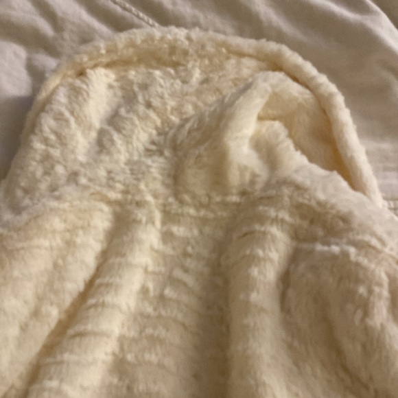 Faux Rabbit Fur Open Front Jacket - Picture 3 of 3